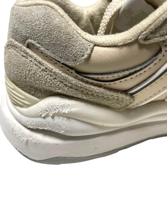 New Balance                          37,5 [4]