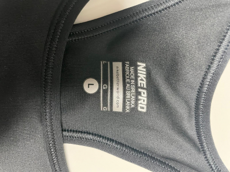 Nike bustiera                               L [2]