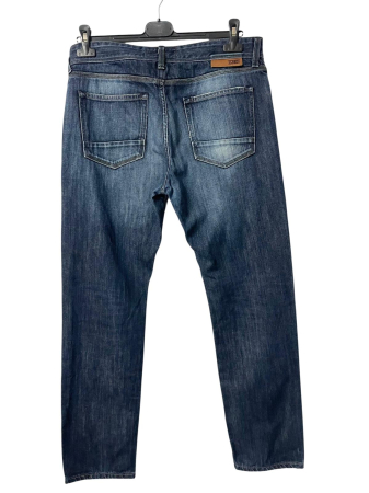 Closed blugi                        M [1]