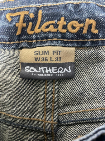 Filaton blugi                       L [2]