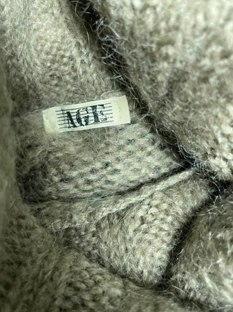 Age pulover                      M [3]