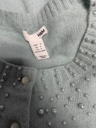 H&M cardigan                         XS [2]