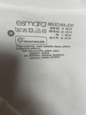 Esmara maiou                  M [2]