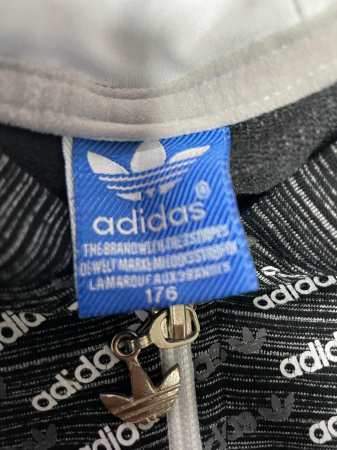 Adidas bluza                            170 [2]