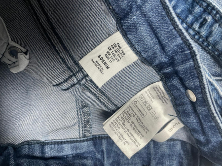 H&M pantaloni scurti                          146 [2]