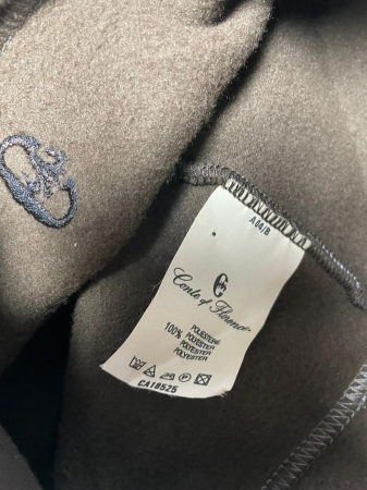 Caciula polara                             10 ani [1]