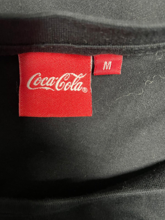 Tricou                        M [2]