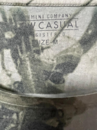 Tricou                     M [2]