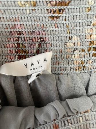 Yaya fusta                         M [2]