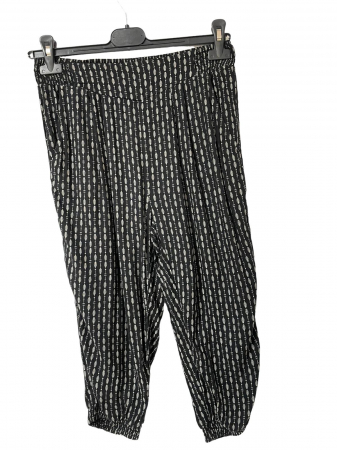 Pantaloni scurti - Lindex pantaloni 3/4                           S