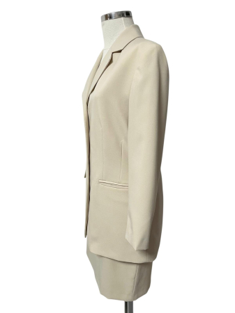 Costum                           L [1]