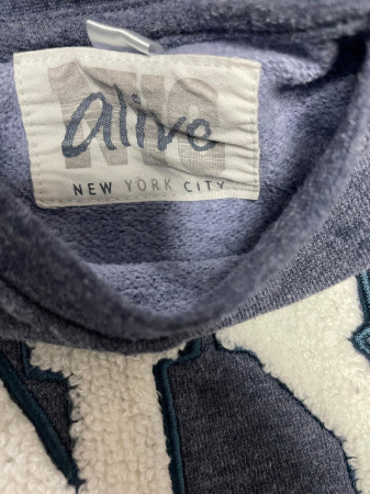 Alive bluza                    122/128 [2]