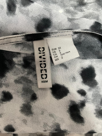 H&M cardigan                        M [2]