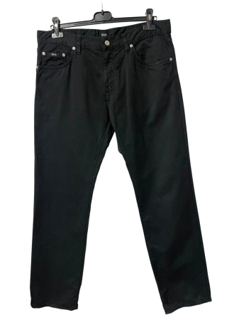 Barbati - Hugo Boss pantaloni                        L
