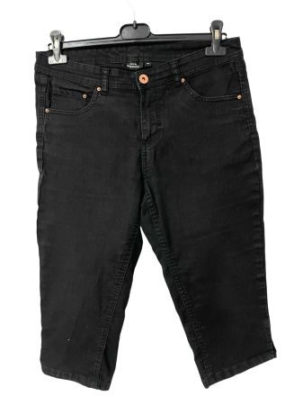 Femei - Kappahl pantaloni scurti                        M/40