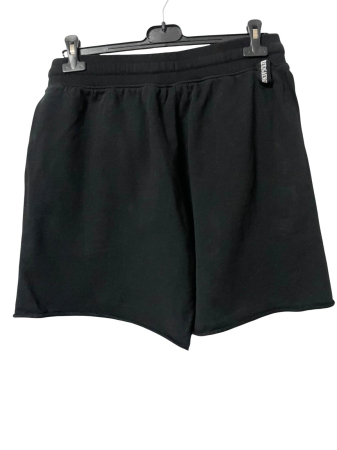 Pantaloni scurti                         M [1]