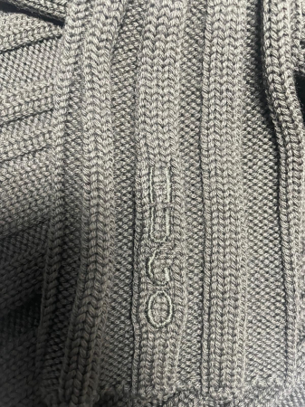 Hugo Boss pulover gros din lana                      L [4]