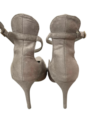 Pantofi                        38 [3]