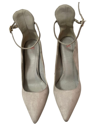 Pantofi                        38 [1]