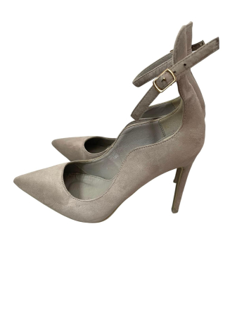 Incaltaminte - Pantofi                        38