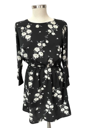 Femei - Rochie                             S-M