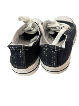 Tenisi                 26 [3]