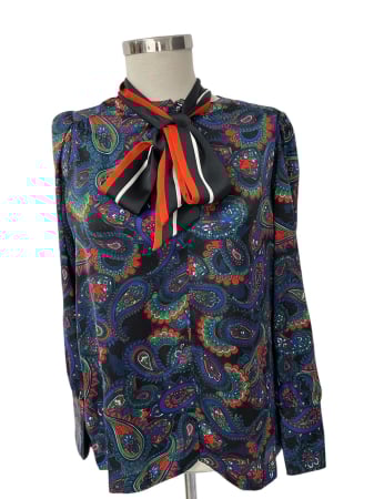 Premium - Tommy Hilfiger bluza                        M-L