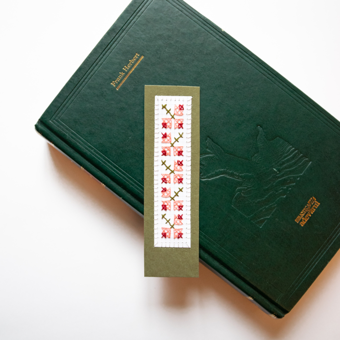 Semn de carte brodat manual - Flori de primăvară I [3]