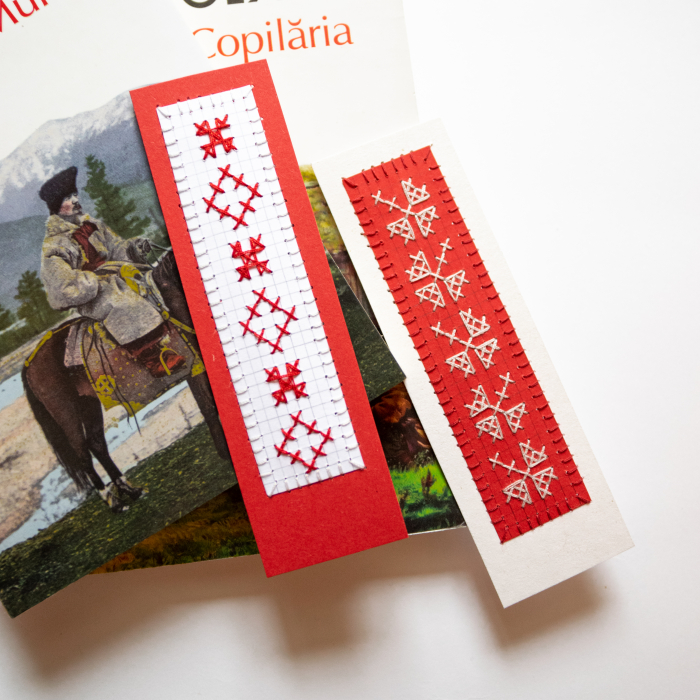 Semn de carte brodat manual - Mărțișor II [4]