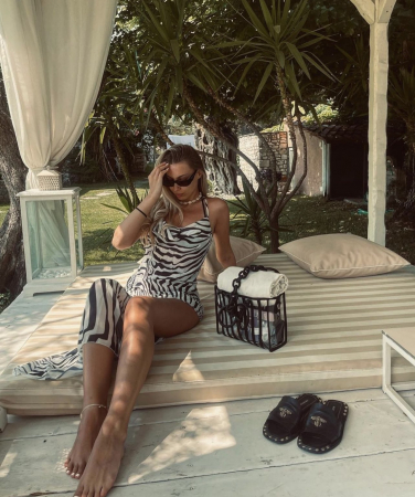 Zebra Beach Dress [5]