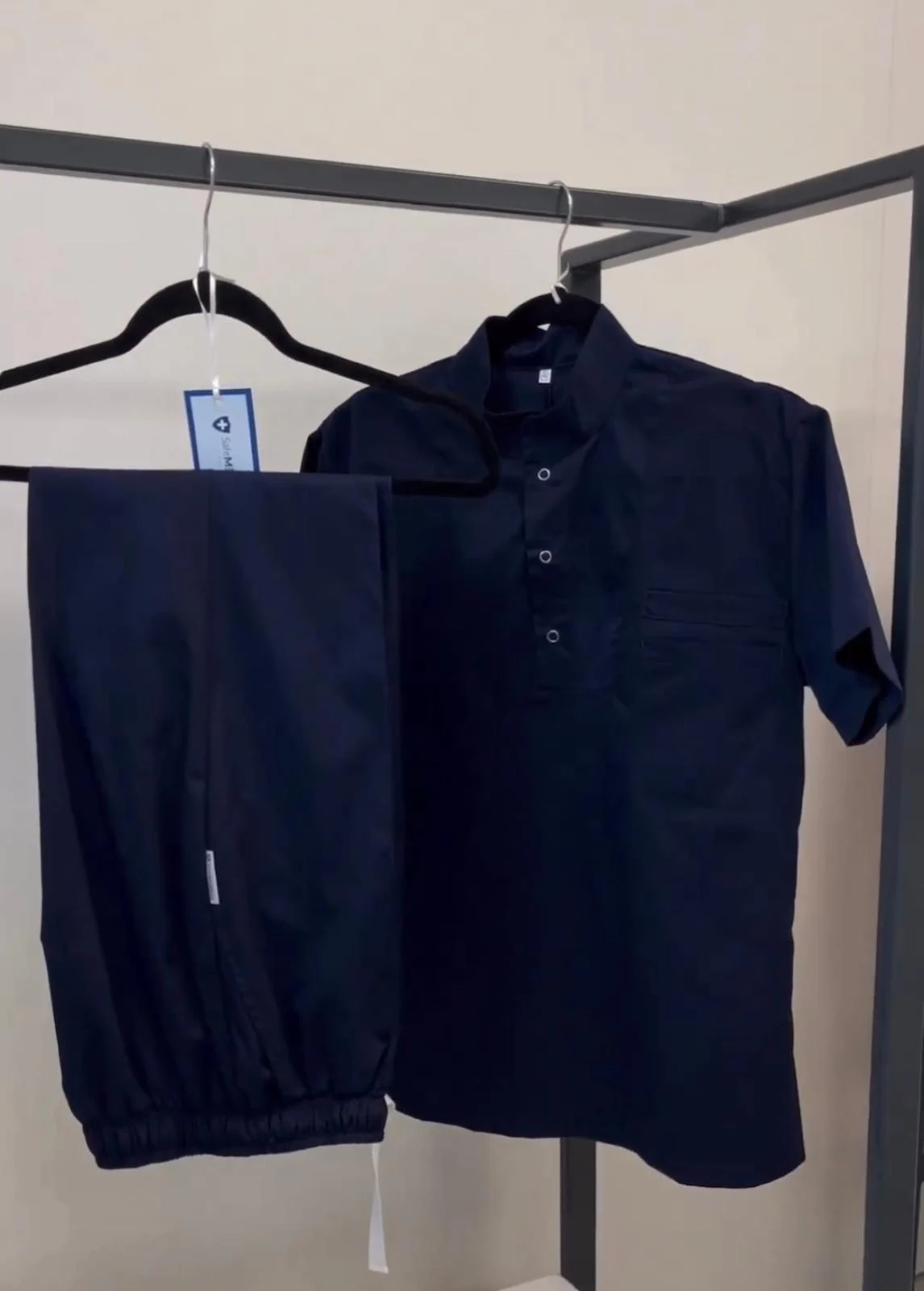 Bluze Medicale - Bluză medicală model Damir *bleumarine elastan