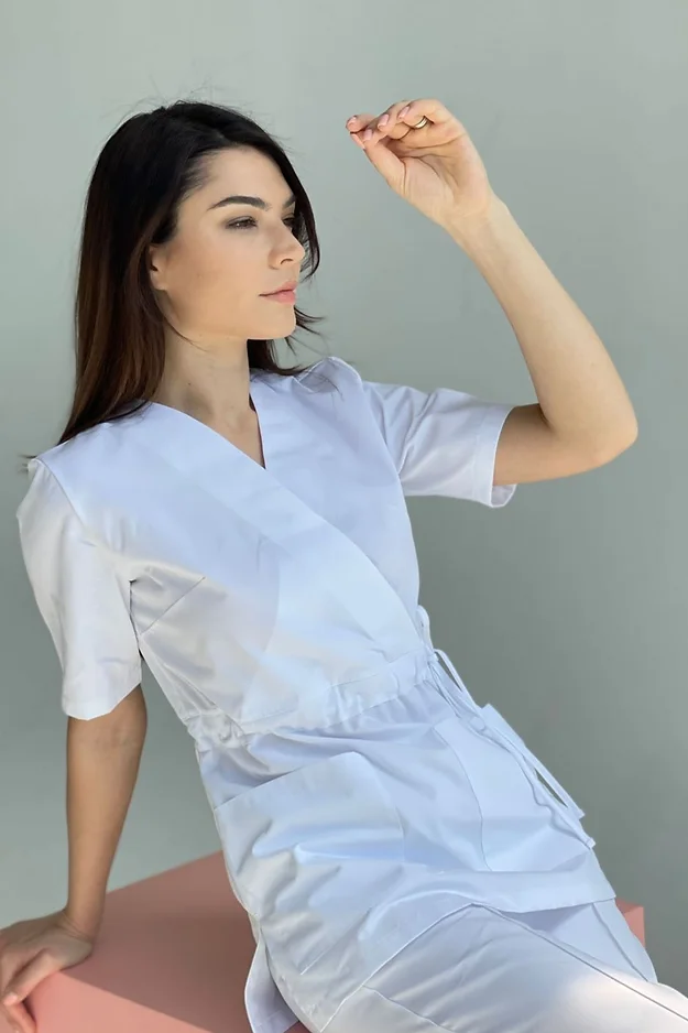 Bluze Medicale - Bluză medicală model Linda *Albă