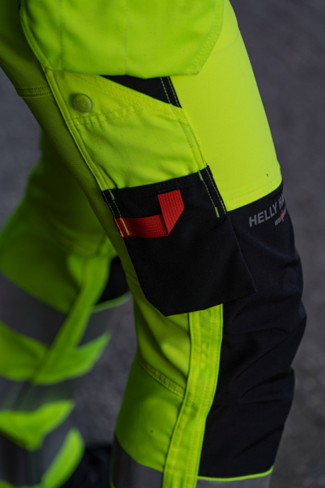 Pantaloni de lucru dama reflectorizanti Helly Hansen Luna Construction, CL2, galben/negru, C44 [12]