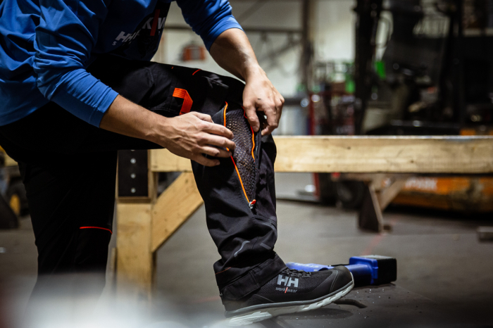 Pantaloni de lucru Helly Hansen Chelsea Evolution BRZ Construction, bleumarin, C68 [11]