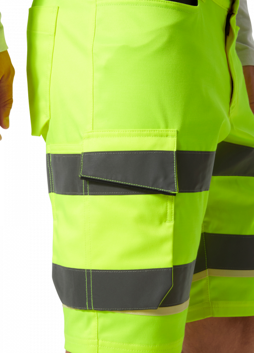 Pantaloni de lucru reflectorizanti scurti Helly Hansen UC-ME Cargo CL1, galben/negru, C74 [5]