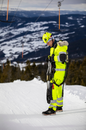 Geaca de iarna cu gluga imblanita Helly Hansen Alna 2.0 Winter Parka, impermeabila, reflectorizanta, HVC2, 3 [11]