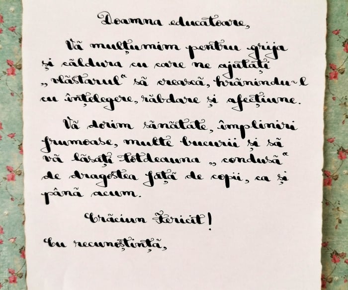Scrisoare cadou Crăciun pentru doamna educatoare- tip papirus în sticlă decorată [2]