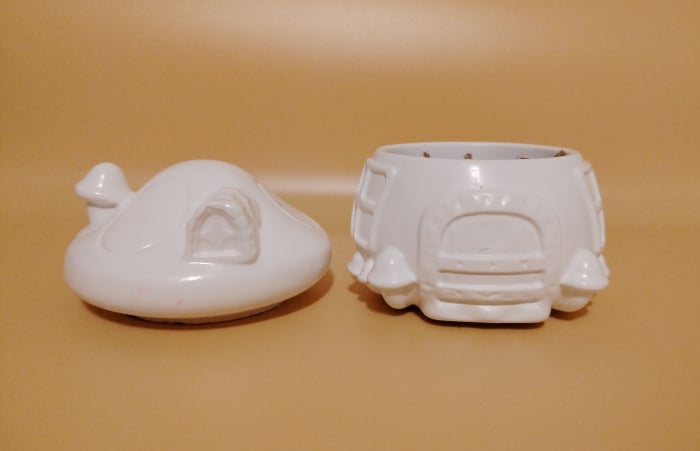 Scrisoare de la Moș Crăciun pentru copii - mesaj scris pe bilețele din hârtie de calc, în căsuță din praf ceramic [5]