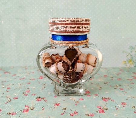 Scrisori cadou tip puzzle - bilețele în mini-borcane - Scrisoare cadou pentru iubit - tip puzzle în  mini-borcan inimă