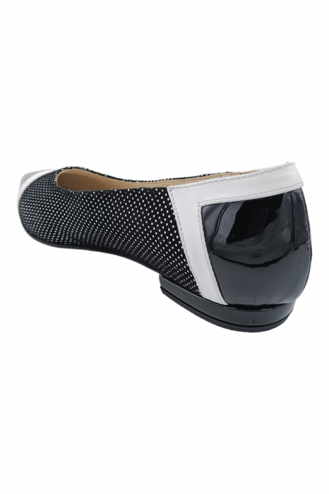 Balerini damă eleganți, piele naturală lăcuită, ornamente, vârf ascuțit, toc mic, negru, imprimeu buline albe, SANDALI [3]