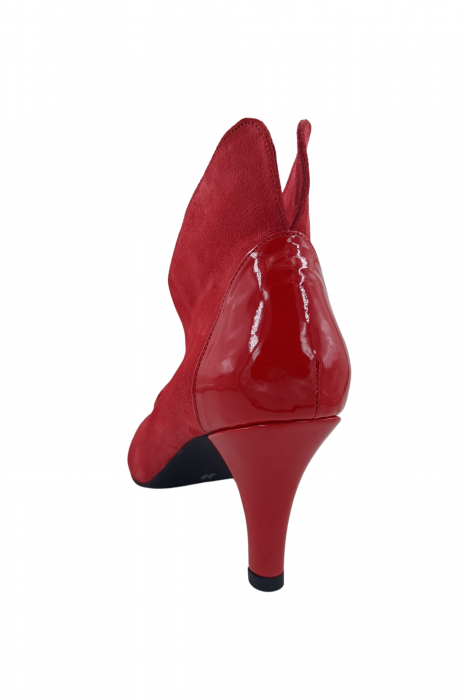 Botine damă eleganți , piele naturală întoarsă, piele lăcuită, toc cui, roșu. [3]