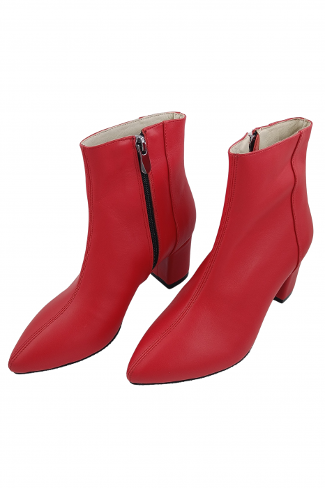 Botine damă eleganți, piele naturală, vârf ascuțit, toc gros îmbrăcat, roșu. [4]