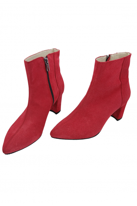 Botine damă eleganți, piele naturală întoarsă, vârf ascuțit, toc gros îmbrăcat, roșu. [4]