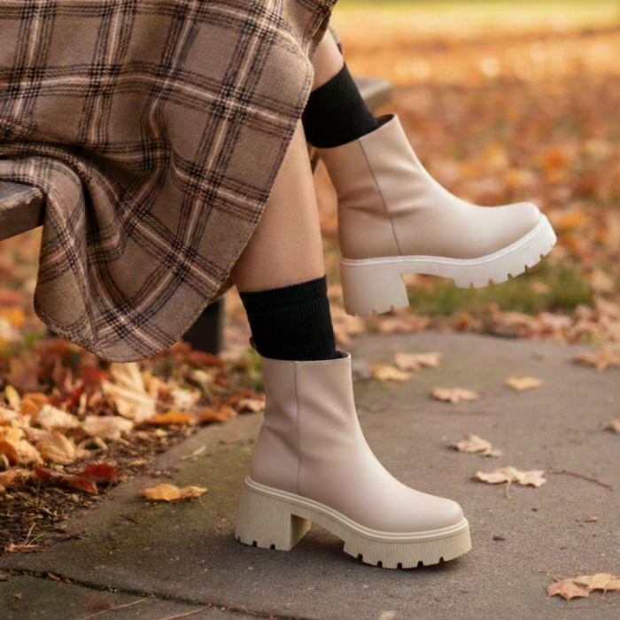 Ghete damă bej din piele naturală box cu talpă masivă [7]