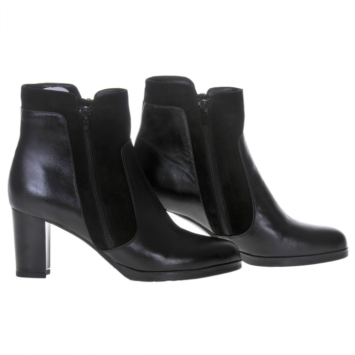 Ghete dama, piele naturala, toc gros, doua fermoare laterale, negru, box, camoscio [2]