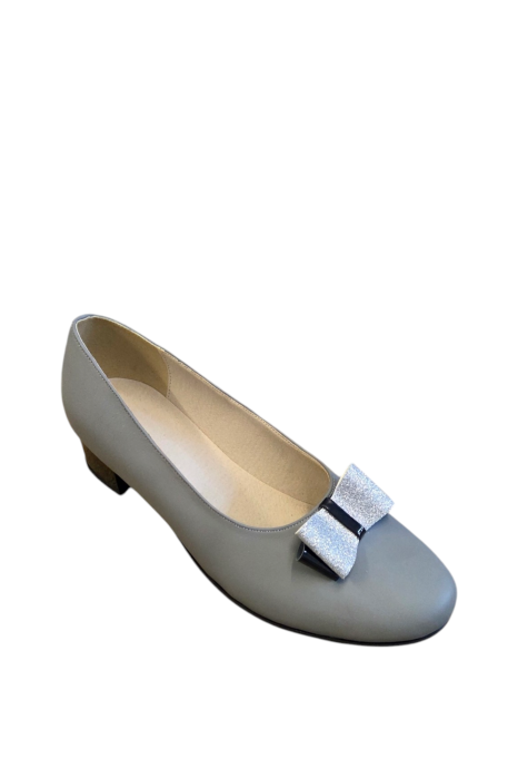 Pantofi dama gri din piele naturala cu funda glitter [2]