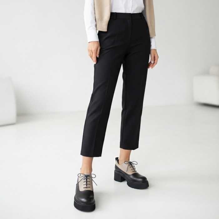 Pantofi moderni din piele naturală cu șiret – talpă masivă bej‑negru [7]