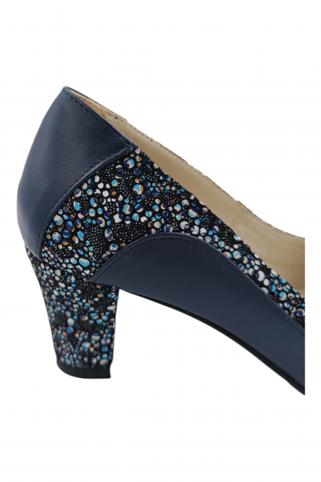 Pantofi damă eleganți, piele naturală, vârf rotund, toc gros mediu, imprimeu flori albastre, albastru [3]