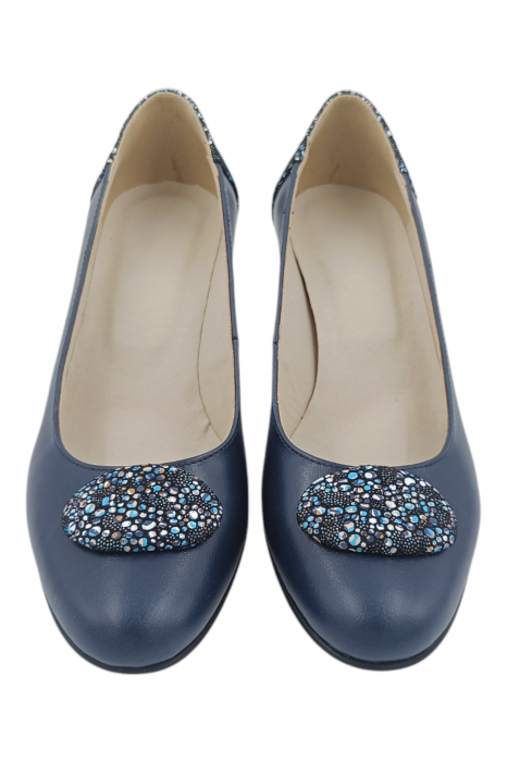 Pantofi damă eleganți, piele naturală, vârf rotund, toc mic si conic, albastru [5]