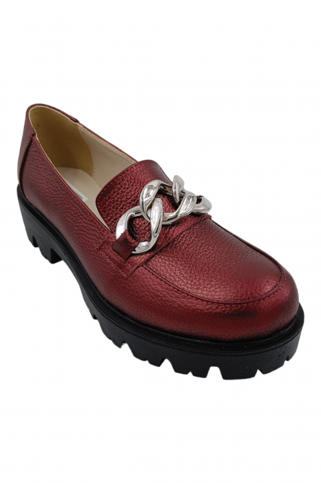 Pantofi mocasini damă, piele naturală bizon, ornament lanț, grena. SANDALI [2]